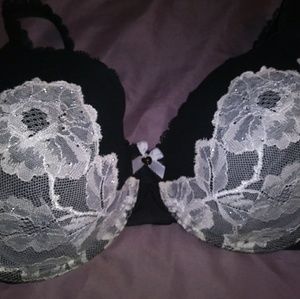 Victoria's Secret Lined Perfect Coverage Bra
